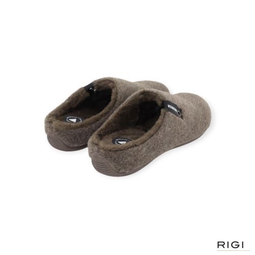 Verbenas York Picos Pet pantoffel in taupe stof voor dames. Verbenas York Picos Pet pantoffel in taupe stof voor dames.