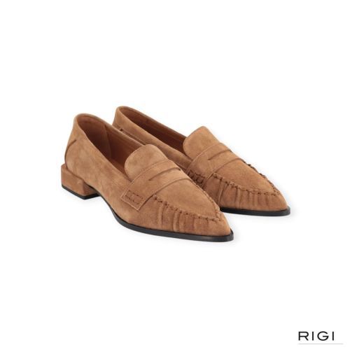Via Vai Jazz Billie mocassin in cognac suède voor dames. Via Vai Jazz Billie mocassin in cognac suède voor dames.