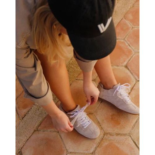 Via Vai June Haylee dames sneaker in zand suede.