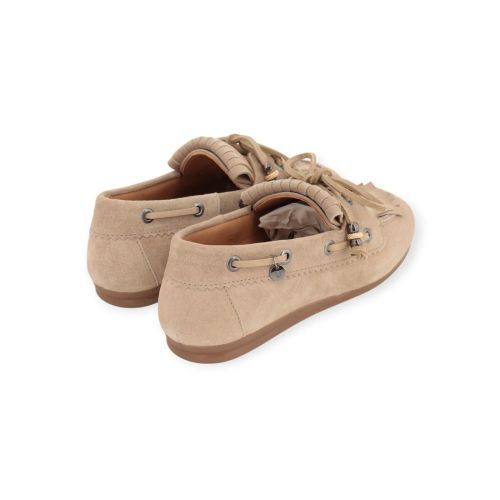 Via Vai June Loua mocassin in zand suède voor dames. 