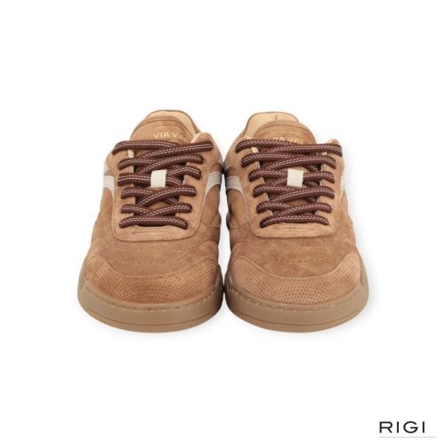 Via Vai Kris Dante sneaker in cognac suède voor dames. 