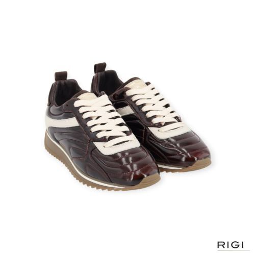 Via Vai Mikki Rae sneaker in bruin lakleer met offwit leer voor dames. 