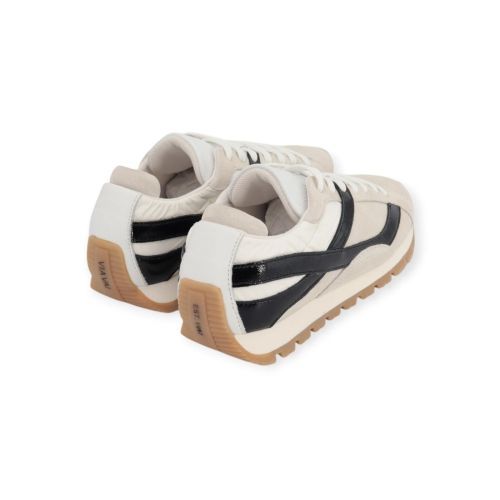 Via Vai Scott Nala dames sneaker in het licht grijs suede en zwart.