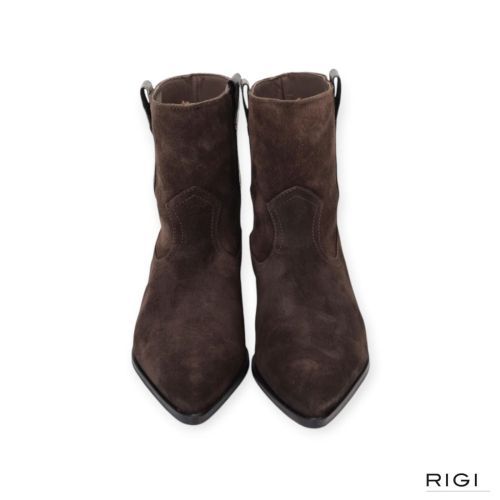 Via Vai Vive Anna enkel laars in het bruin suede leer. Via Vai Vive Anna enkel laars in het bruin suede leer.