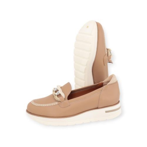 Volpato 4833 mocassin in camel leer voor dames. 
