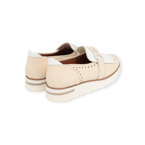 Volpato 4834 mocassin in beige leer voor dames. 