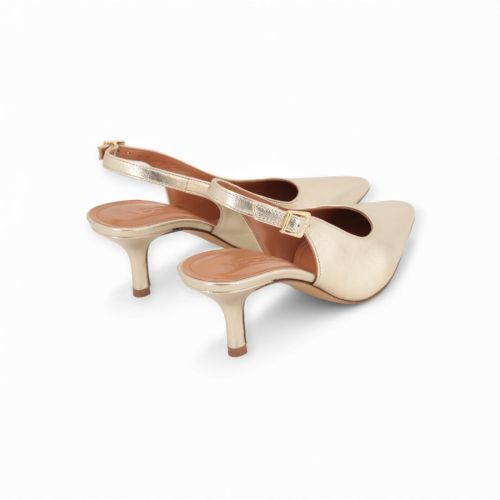 Voltan dames pump LV318 slingback in ‘platino’ goudleer. Voltan dames pump LV318 slingback in ‘platino’ goudleer.