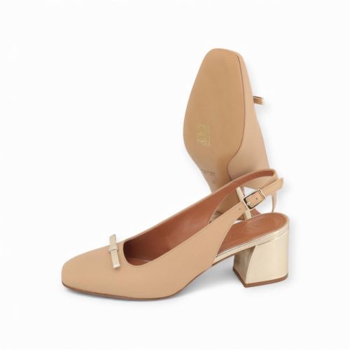 Voltan dames pump LV508F in beige met platino hak. Voltan dames pump LV508F in beige met platino hak.