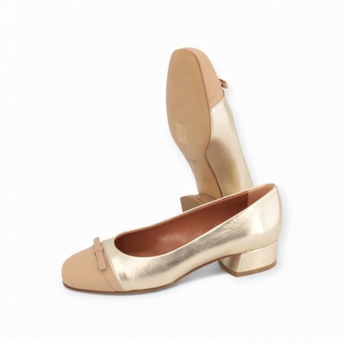 Voltan dames ballerina LV511F in platino met beige. Voltan dames ballerina LV511F in platino met beige.