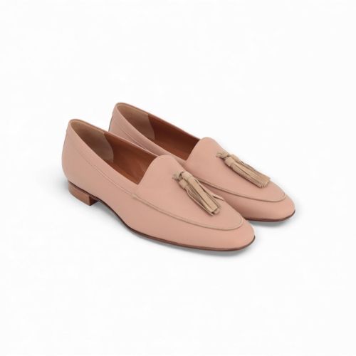 Voltan dames mocassin LV545N in ‘cipria’ roze met beige. Voltan dames mocassin LV545N in ‘cipria’ roze met beige.