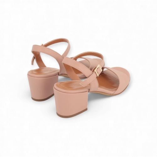 Voltan dames sandaal LV553 in ‘cipria’ roze leer. Voltan dames sandaal LV553 in ‘cipria’ roze leer.