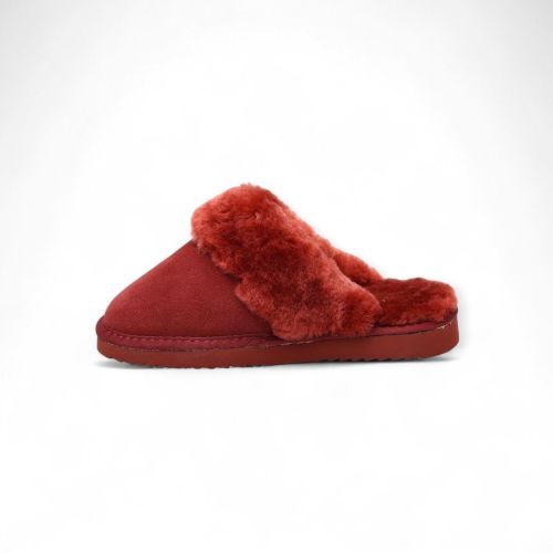 Warmbat dames pantoffel in bordeaux suede met wol Flurry