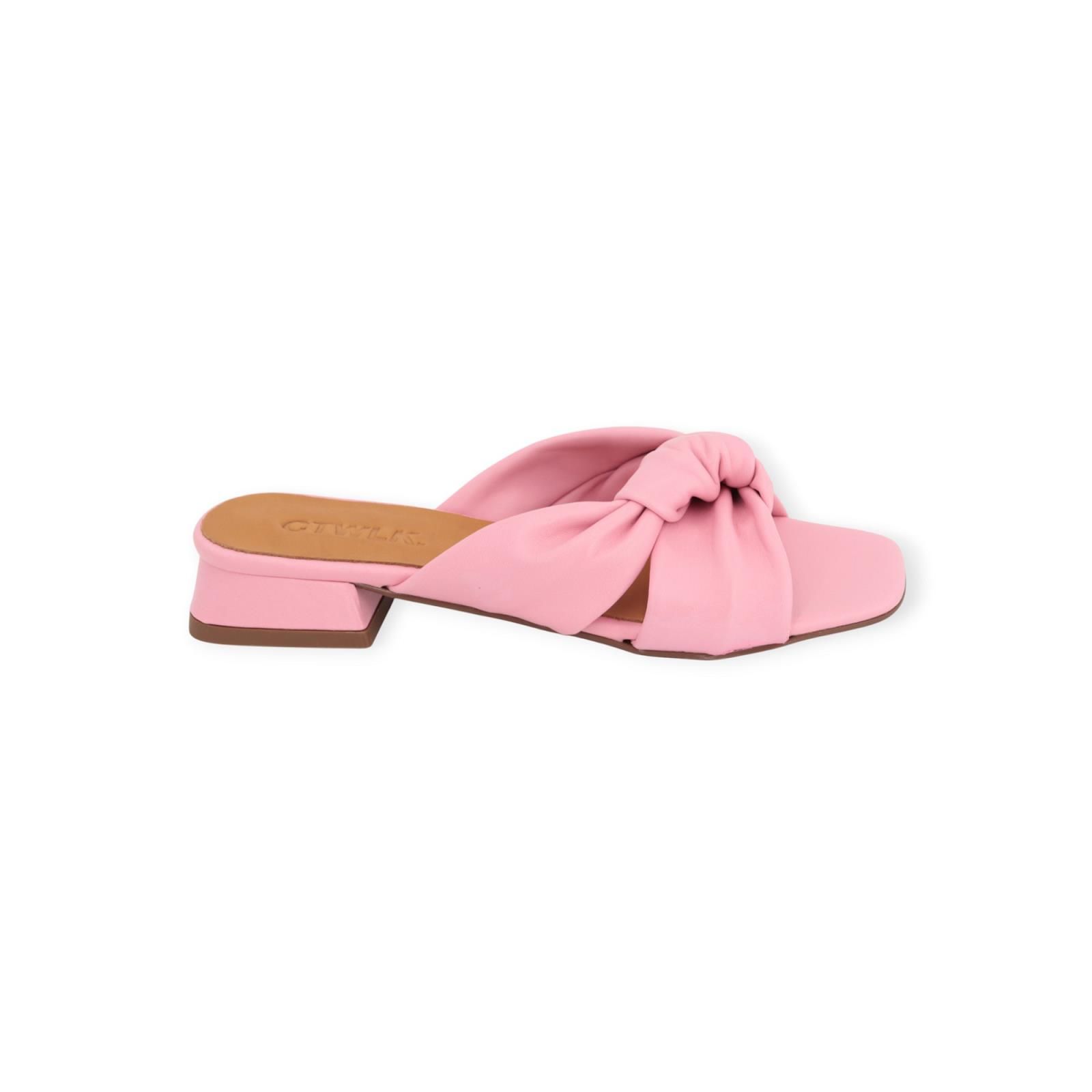 Catwalk CTWLK Gipsy slipper, muiltje voor dames in roze leer. Catwalk CTWLK Gipsy slipper, muiltje voor dames in roze leer.