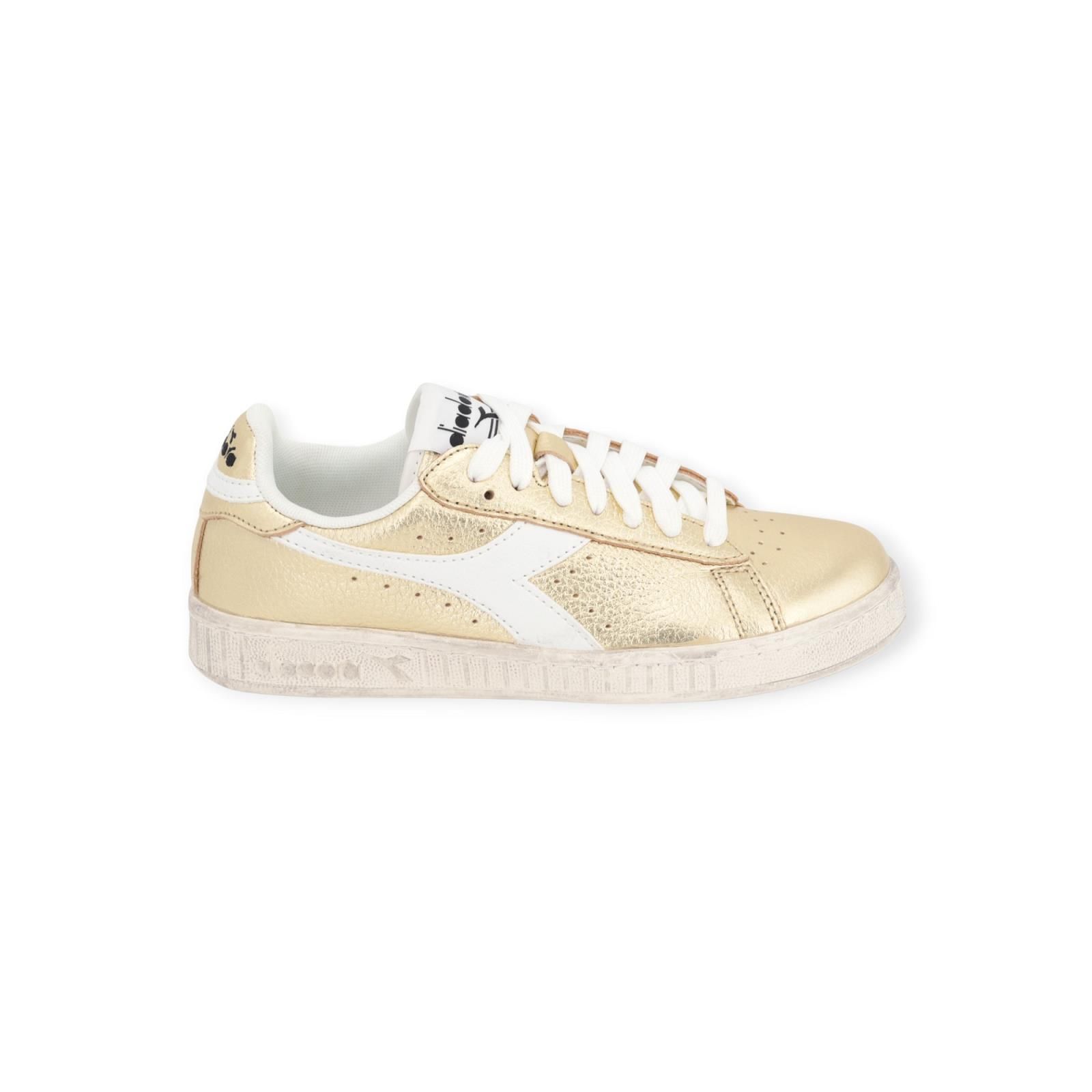 Diadora game low aura sw sneaker in goud. Diadora game low aura sw sneaker in goud.