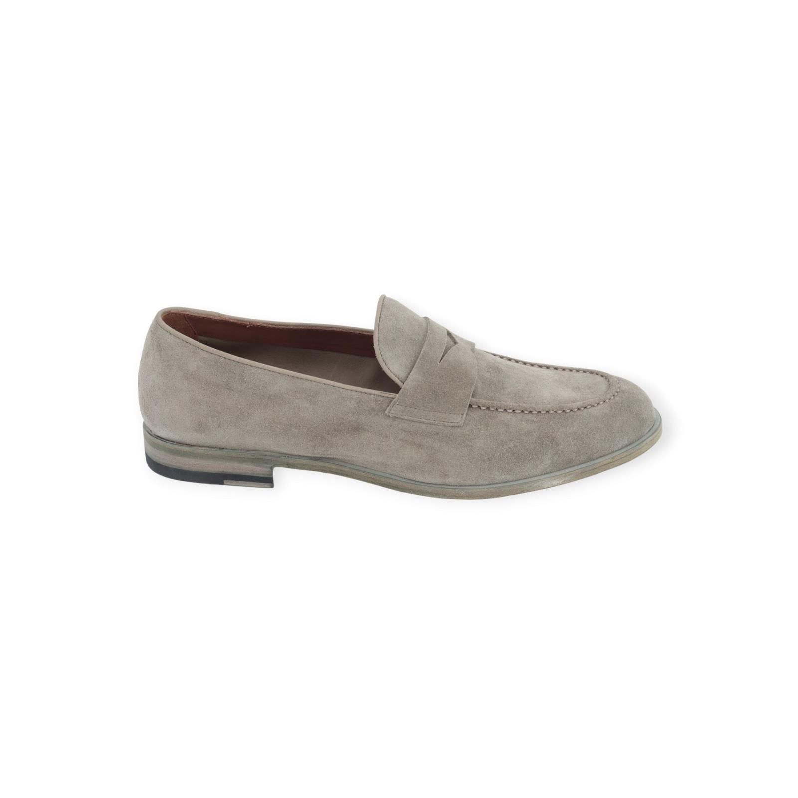 Fratelli Rossetti heren mocassin in suede groen. Fratelli Rossetti heren mocassin in suede groen.