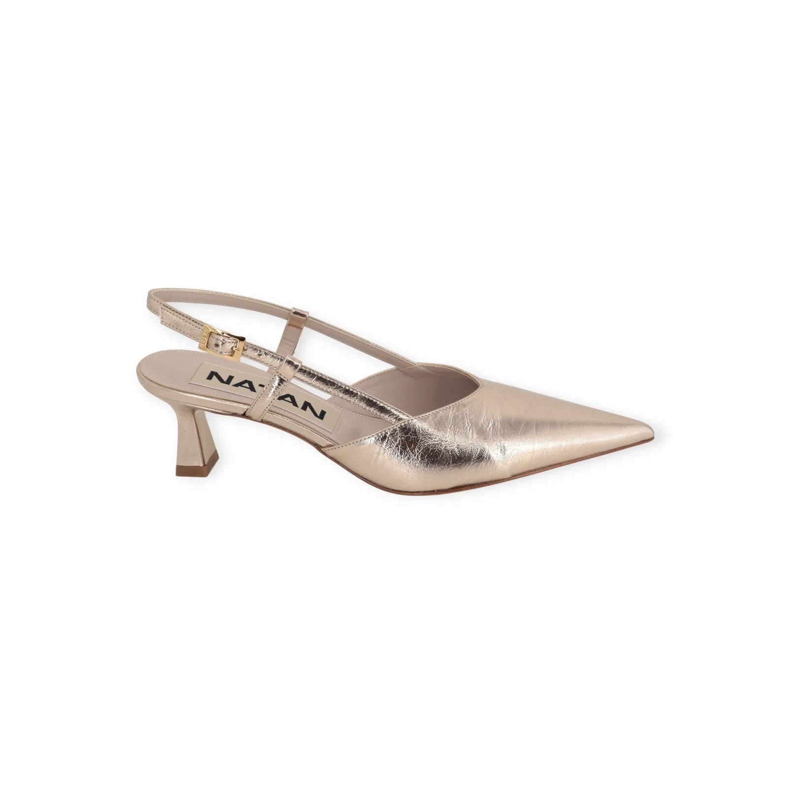 Natan N4108 pump in platino (goud) shining leer voor dames. Natan N4108 pump in platino (goud) shining leer voor dames.