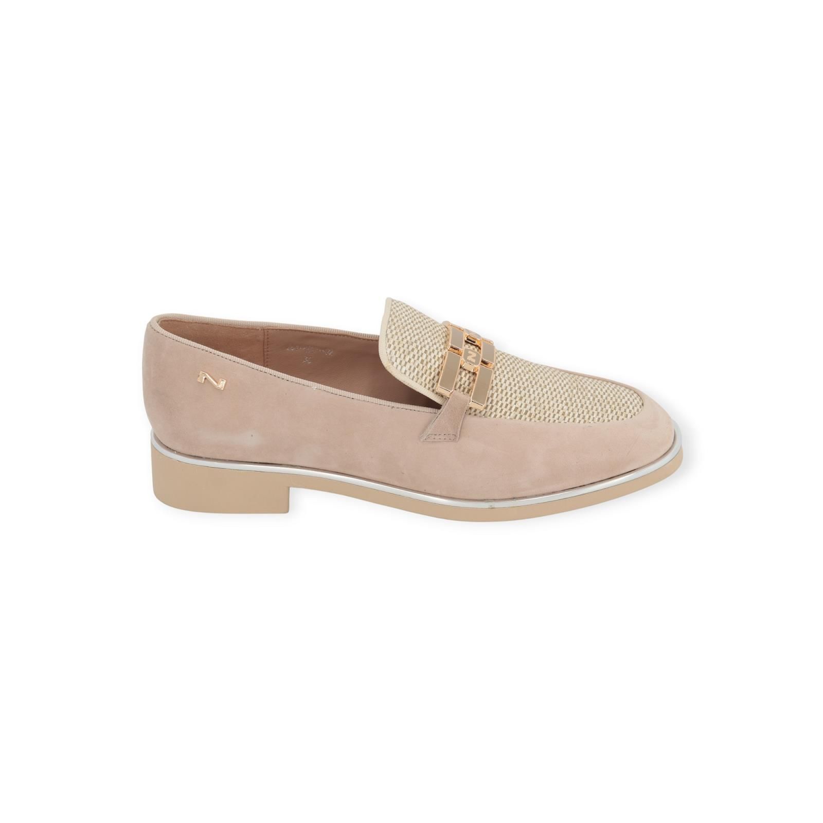 Nathan-Baume dames mocassin in nude suede . Nathan-Baume dames mocassin in nude suede .