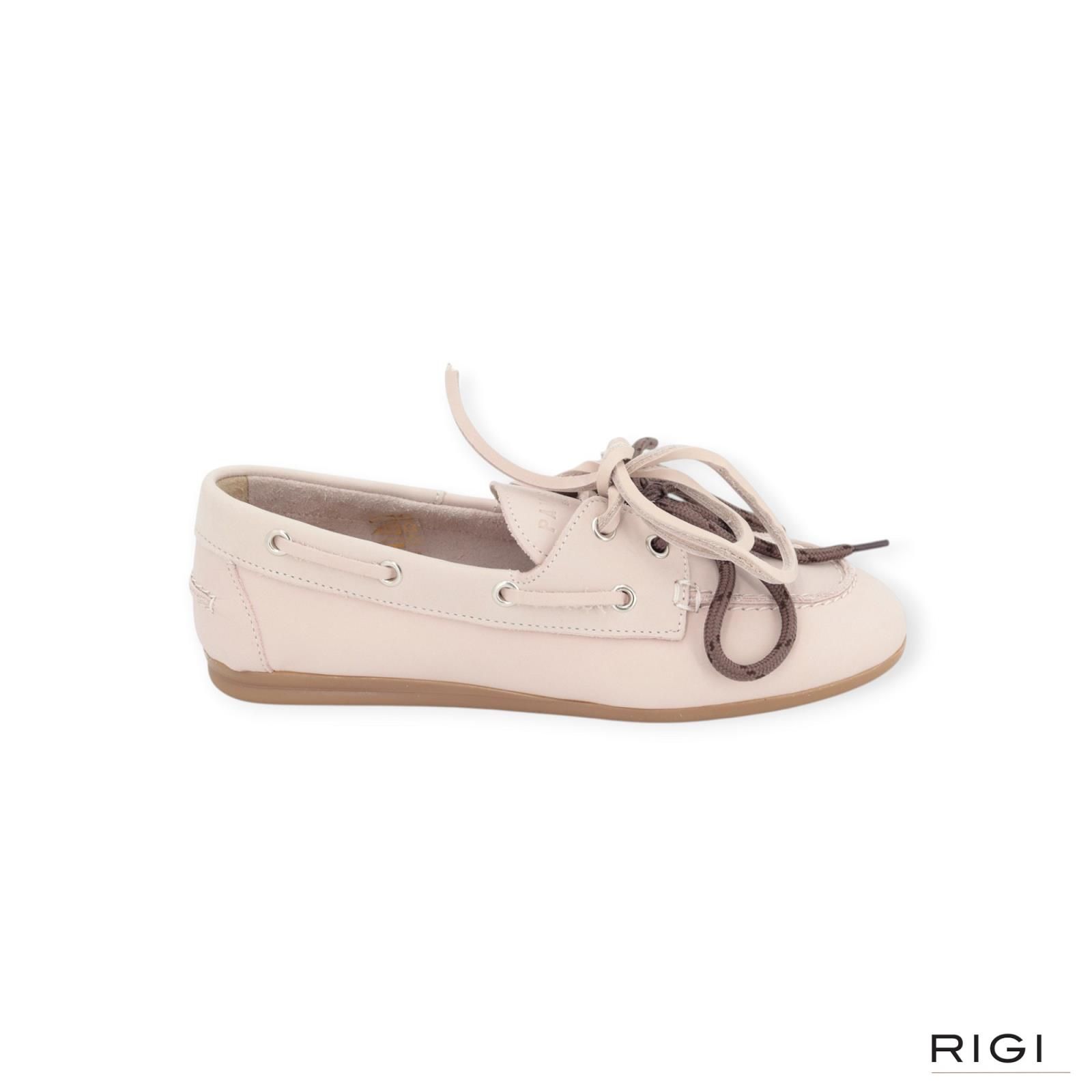 Pavement Marin Lace mocassin in roze leer voor dames. Pavement Marin Lace mocassin in roze leer voor dames.
