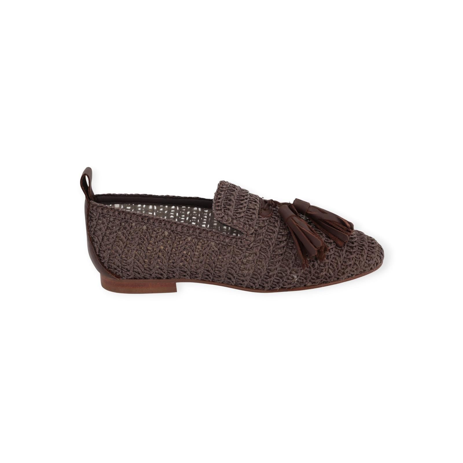 Pedro Miralles dames mocassin in bruin raffia. Pedro Miralles dames mocassin in bruin raffia.