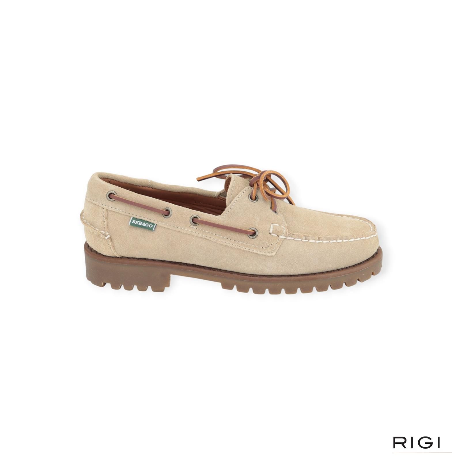 Sebago Campsides Ranger Suède veterschoen voor heren in beige suède. Sebago Campsides Ranger Suède veterschoen voor heren in beige suède.
