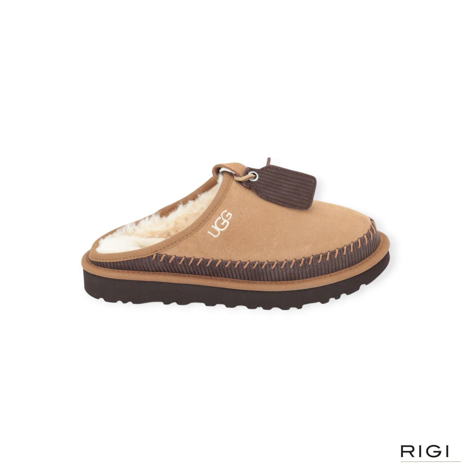 Ugg Classic Heritage slip-on in chestnut, cognac suède voor heren. Ugg Classic Heritage slip-on in chestnut, cognac suède voor heren.